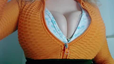 Maggie   online show from 01.27.25