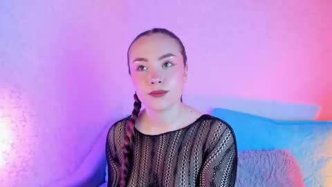 Vera  online show from 11.18.25