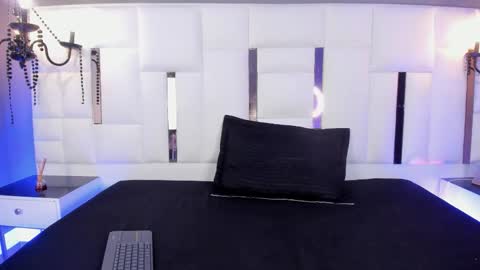 Snapshot of magic_zahara chatting on 02.12.26 magic_zahara online show from 02.12.26