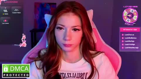 Snapshot of magicladyy chatting on 12.22.24 Angel online show from 12.22.24