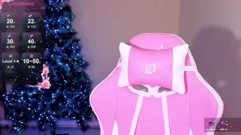 Snapshot of magicladyy chatting on 12.30.24 Angel online show from 12.30.24