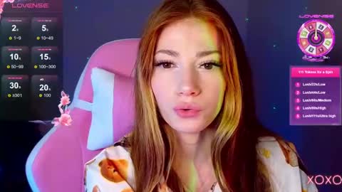 Snapshot of magicladyy chatting on 02.08.25 Angel online show from 02.08.25