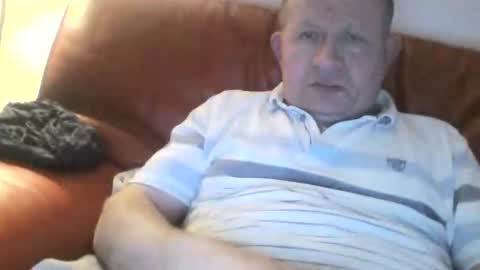 Snapshot of magicman250 chatting on 02.17.26 magicman250 online show from 02.17.26