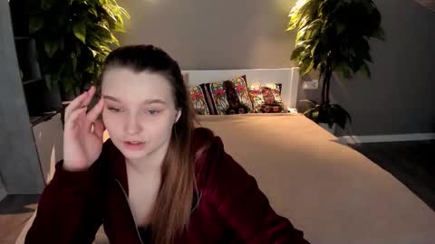 Emily online show from 09.19.25