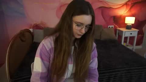 Emily online show from 11.05.25