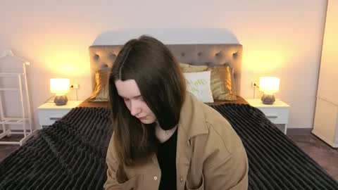 Emily online show from 04.06.26