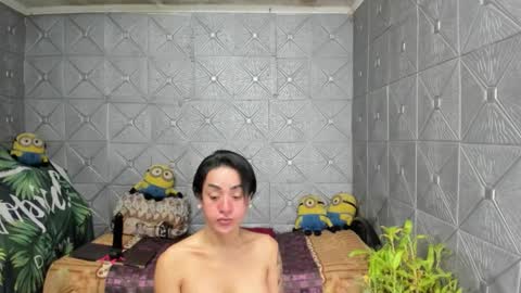 TsKaycee online show from 10.31.25