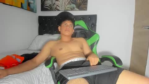 M A G N U S T online show from 04.17.26