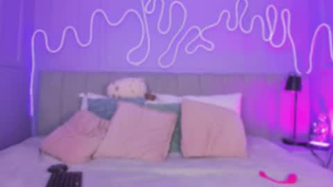 Mai online show from 10.25.25