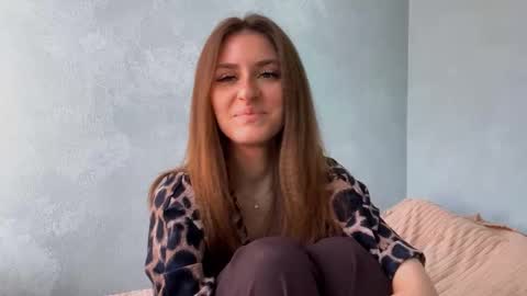 M I A online show from 03.26.26