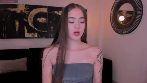  Maia  online show from 04.14.26