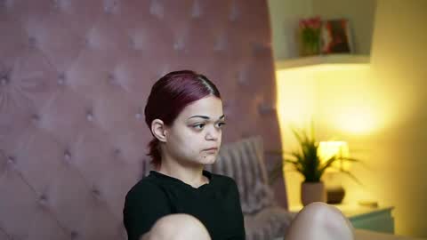  Maia  online show from 04.15.26