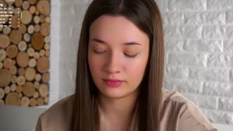 Lucy online show from 11.01.25