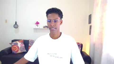 Snapshot of maiki18 chatting on 01.16.25 I am Maik online show from 01.16.25