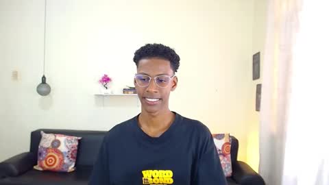 Snapshot of maiki18 chatting on 01.24.25 I am Maik online show from 01.24.25