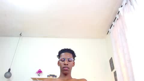Snapshot of maiki18 chatting on 01.31.25 I am Maik online show from 01.31.25