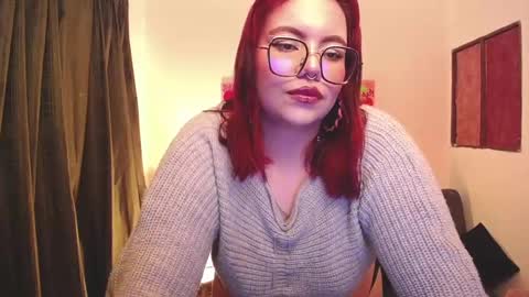 Snapshot of maily_888 chatting on 12.10.24 maily online show from 12.10.24