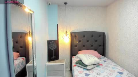  M A I L Y  online show from 02.19.25