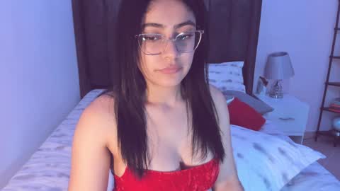 Maite online show from 02.08.25