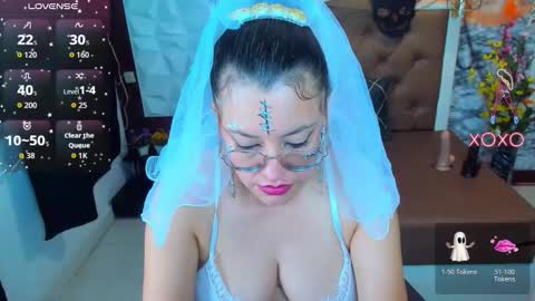 Snapshot of maite_liar chatting on 11.01.25 Maite online show from 11.01.25