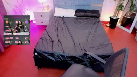 MAITE STONE1 online show from 04.15.26