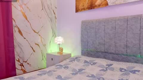 MAITE STONE1 online show from 04.18.26