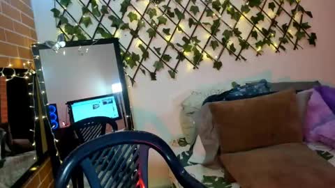 Snapshot of maja_hills chatting on 03.12.25 maja_hills online show from 03.12.25