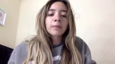majo_gomezz online show from 05.07.26