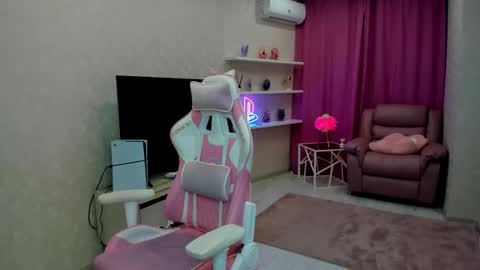 Chloe online show from 02.20.26