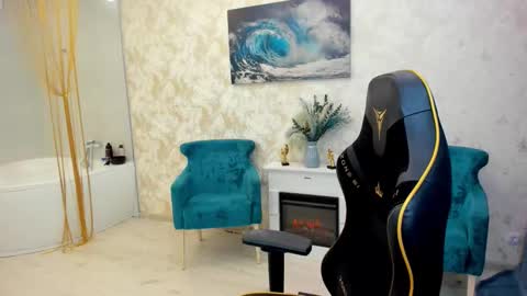 Chloe online show from 03.14.26