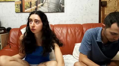 Snapshot of make_me_feel chatting on 11.10.25 Lena Ian online show from 11.10.25