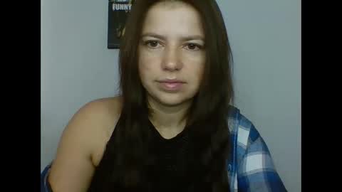 make_mesmile online show from 10.29.25