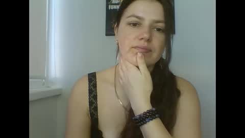 make_mesmile online show from 03.11.26