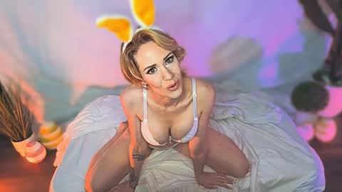  April Dayze  makemebeautiful online show from 03.04.25