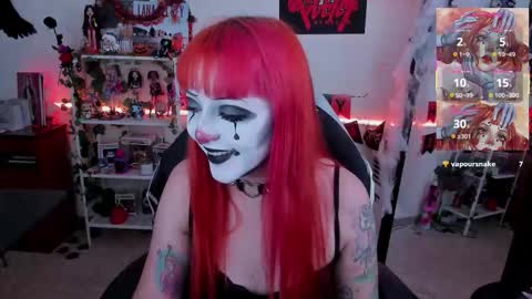 Snapshot of makii_33 chatting on 10.24.25 ... ... online show from 10.24.25