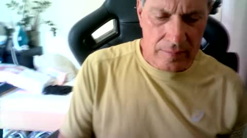 makis8989 online show from 09.18.25