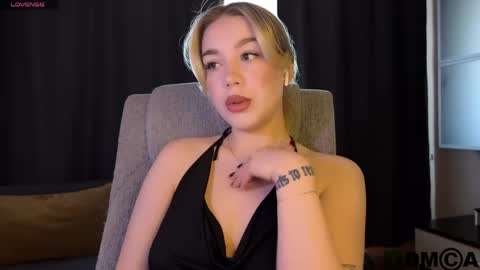 maksisisia online show from 03.23.26