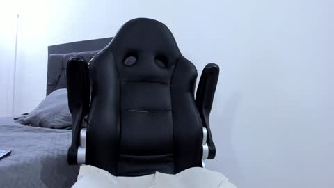 Malcom Stone online show from 01.08.25