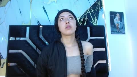 malejacs01 online show from 10.04.25