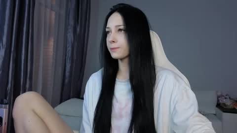 Snapshot of malenkiykamen chatting on 05.30.26 piu online show from 05.30.26