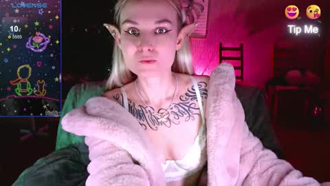 Mischelle online show from 10.12.25