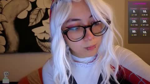 Snapshot of malicia_witch_ chatting on 10.23.25 Mar Alicia Rosie v A L I C I A W I T C - Meg Cherie online show from 10.23.25