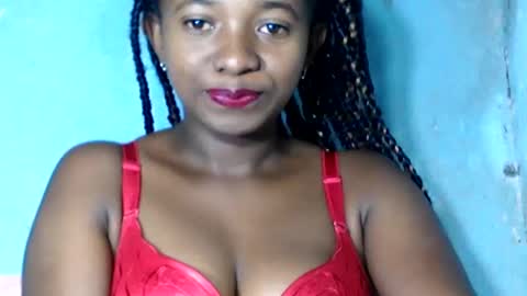 malinah01 online show from 12.13.24