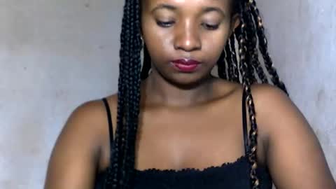 malinah01 online show from 12.13.24