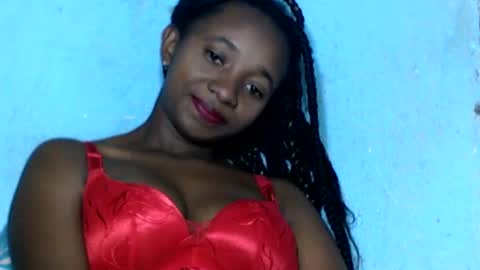 malinah01 online show from 12.23.24