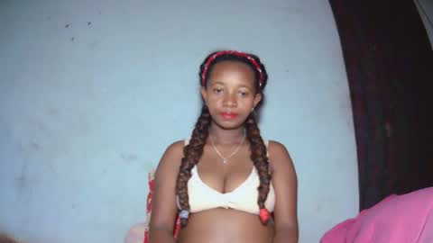 malinah01 online show from 09.29.25