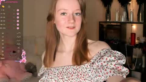 Snapshot of mallorygray chatting on 03.24.26 Lilit online show from 03.24.26