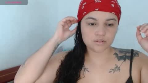 MI INSTAGRAM soy glory01 online show from 04.17.26