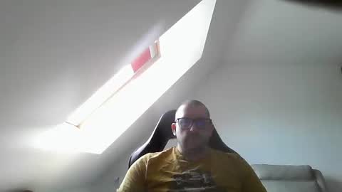 breton online show from 04.18.26