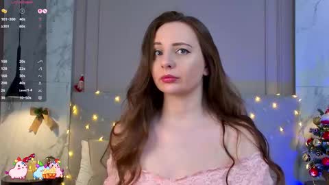 Snapshot of maltii_evans chatting on 12.18.25 Maltii Evans online show from 12.18.25